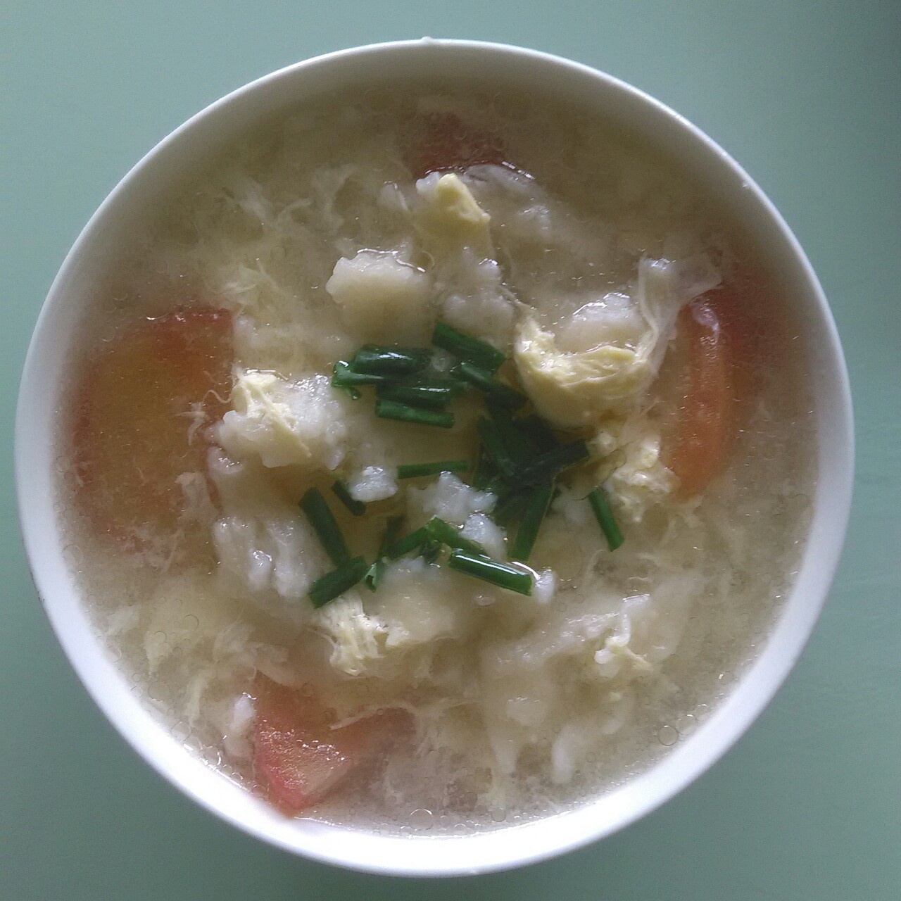 西红柿鸡蛋疙瘩汤