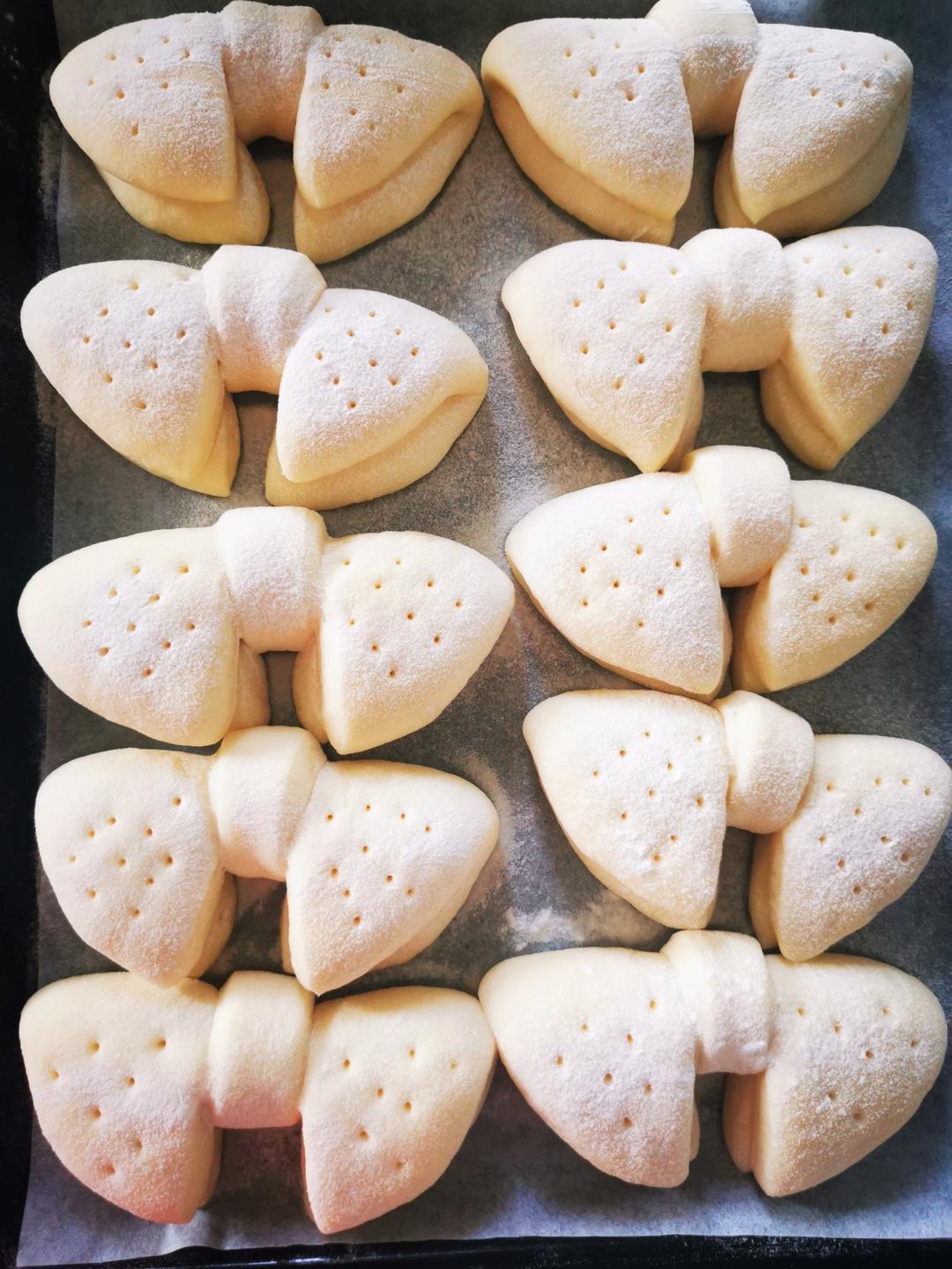 少女心蝴蝶结餐包