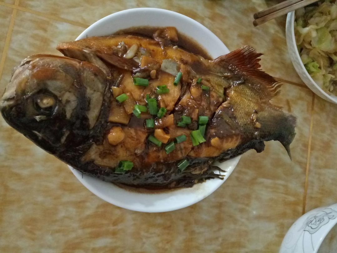 家常红烧鱼