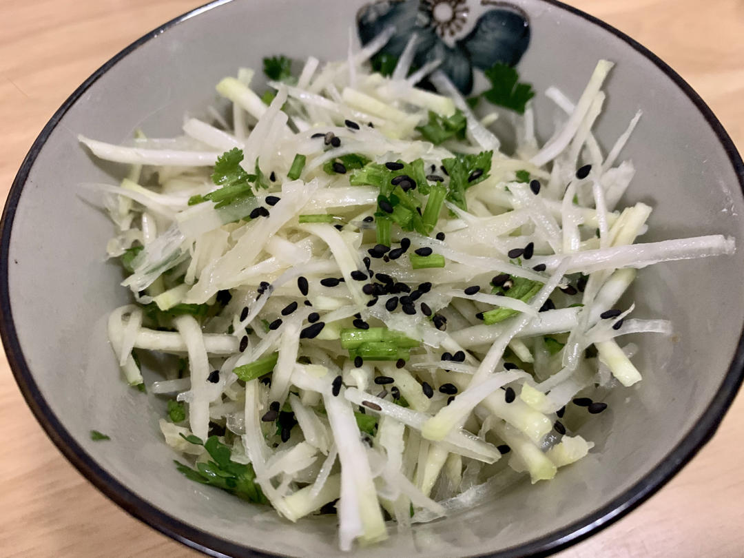 swing105做的凉拌苤蓝