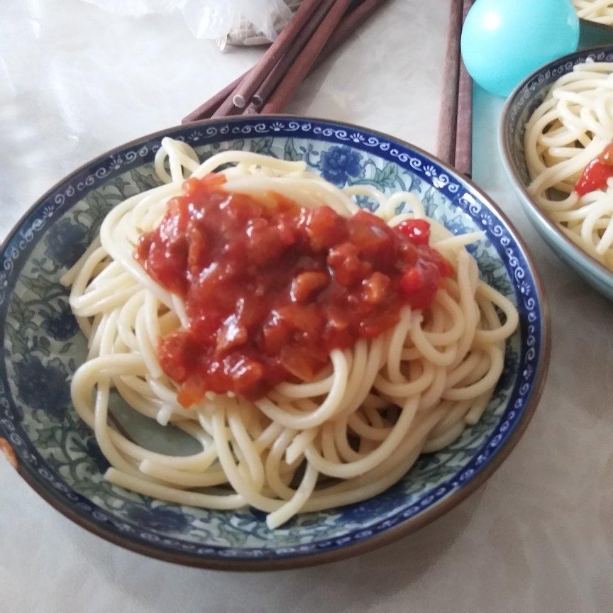 番茄肉酱意大利面