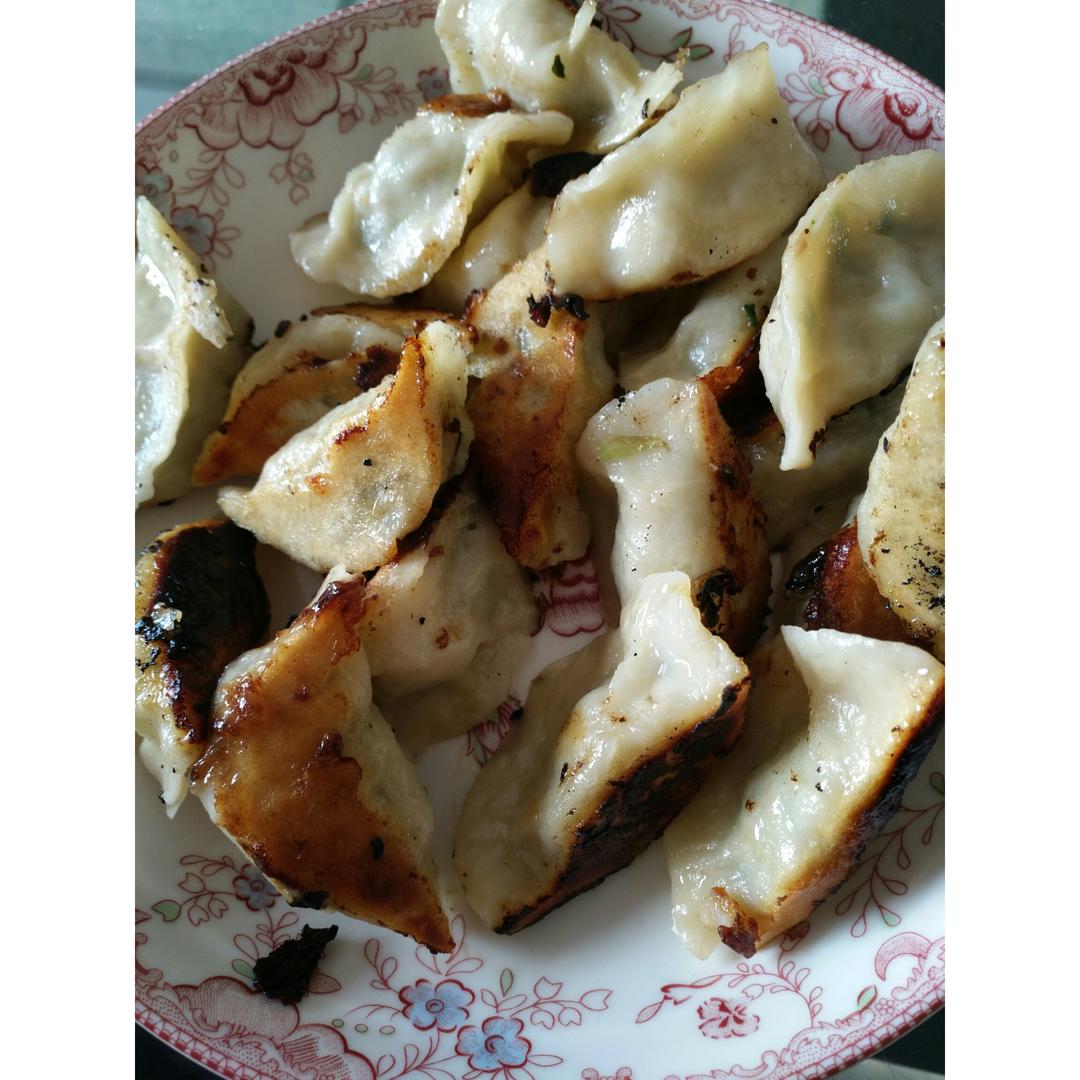 我是一份煎饺（生煎速冻饺）