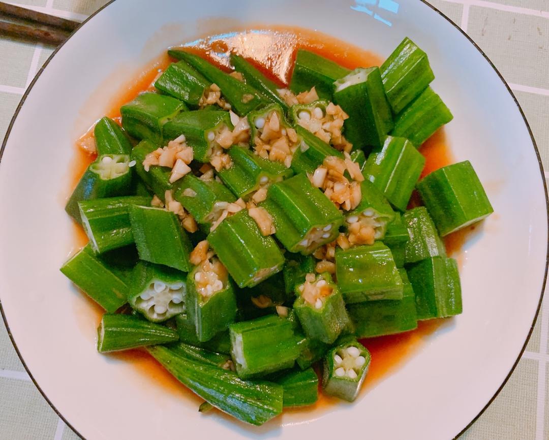 秋葵最好吃的做法，蒜香秋葵