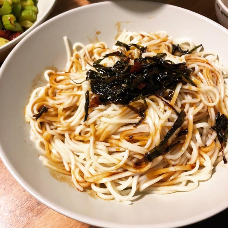 葱油拌面Spring Onion Noodles