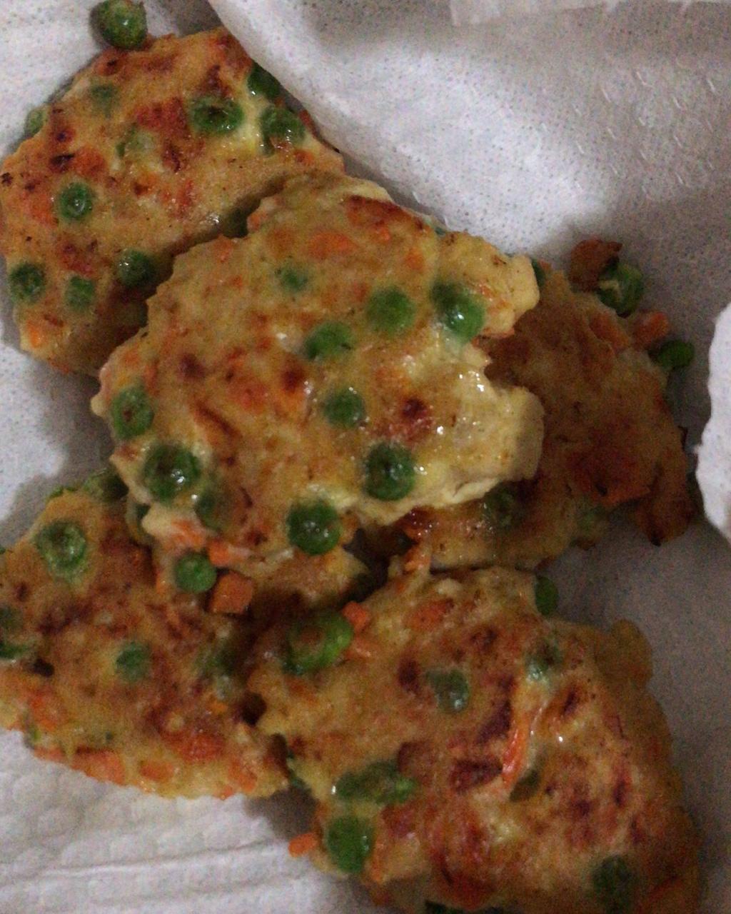 蔬菜鸡肉饼