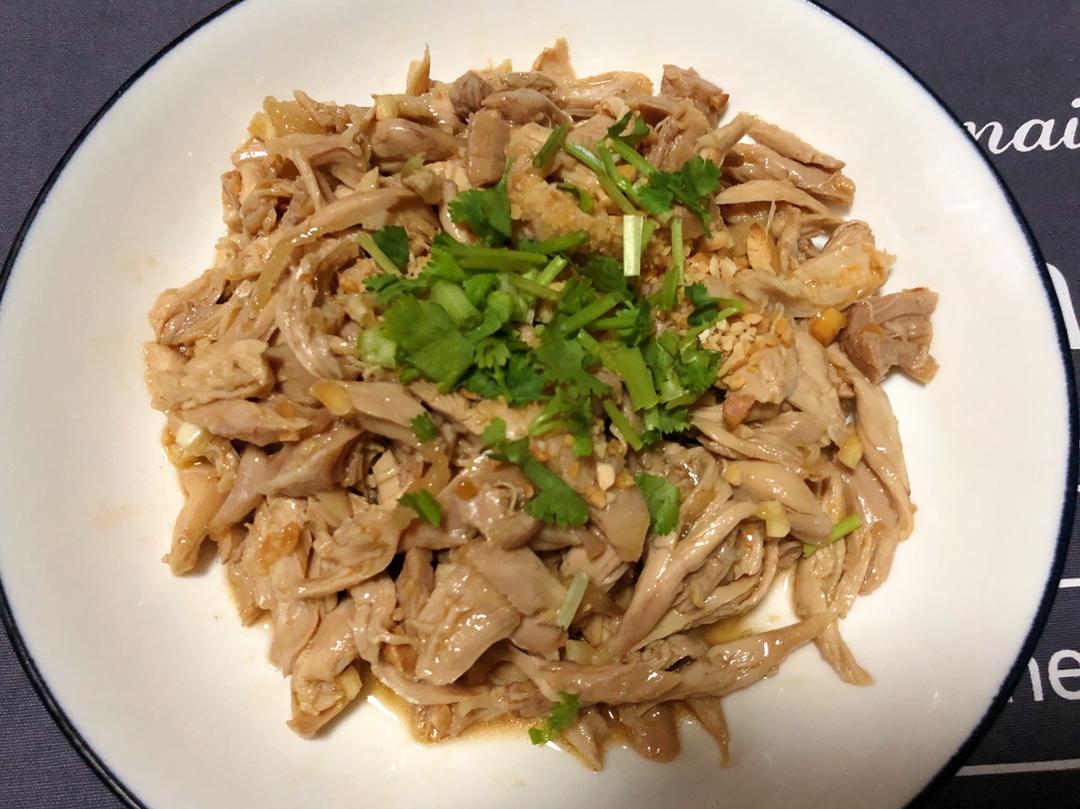 凉拌麻油鸡丝的做法