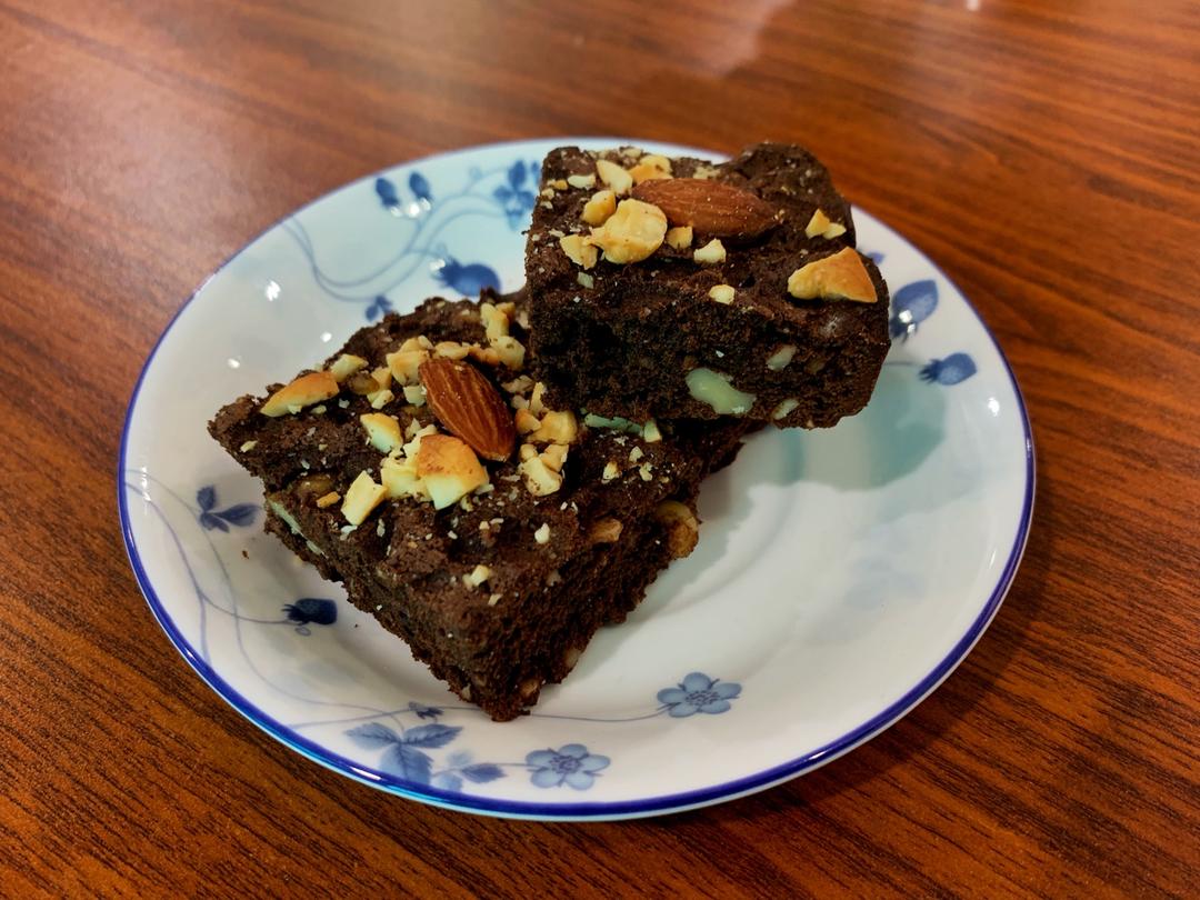 《Tinrry+》布朗尼（8寸配方）（适合新手的巧克力蛋糕）