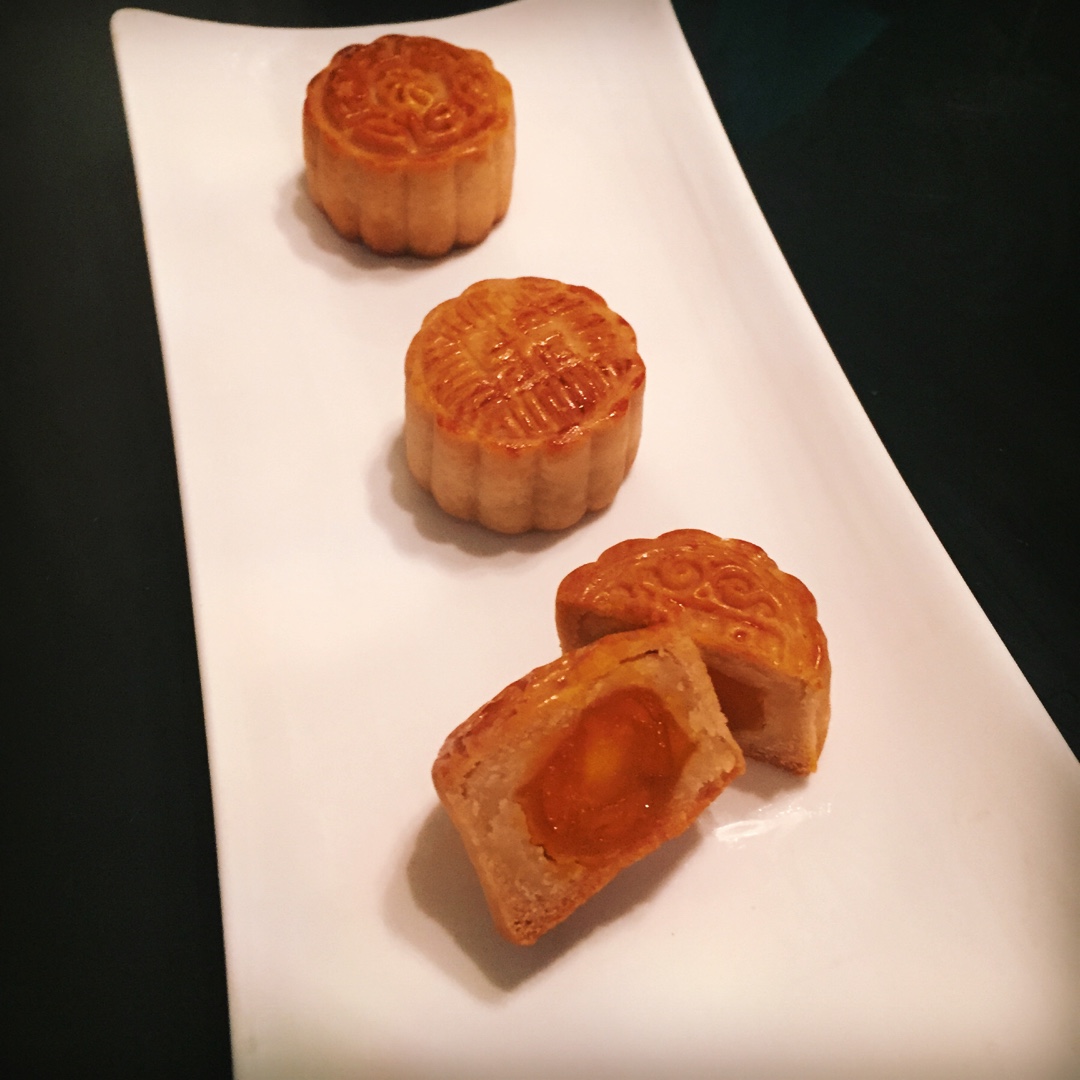 【曼食慢语】蛋黄莲蓉月饼