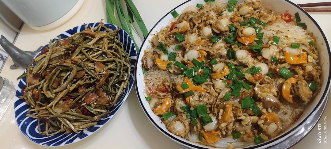 蒜蓉粉丝蒸扇贝