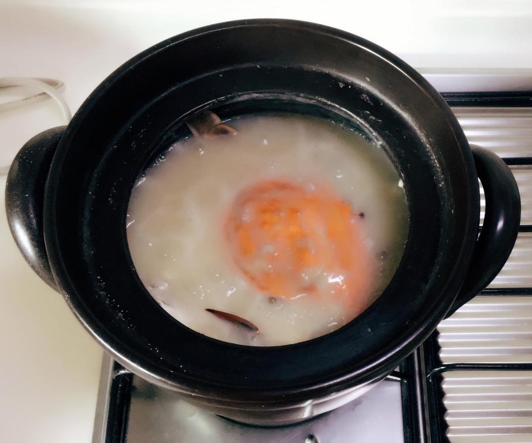 海鲜粥（潮汕砂锅粥）