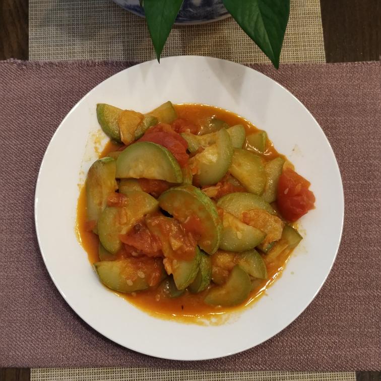 蔬食之旅：番茄西葫芦的做法