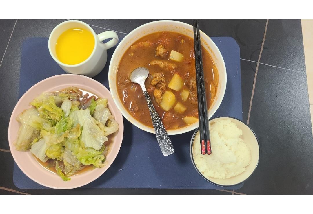 番茄土豆炖牛腩