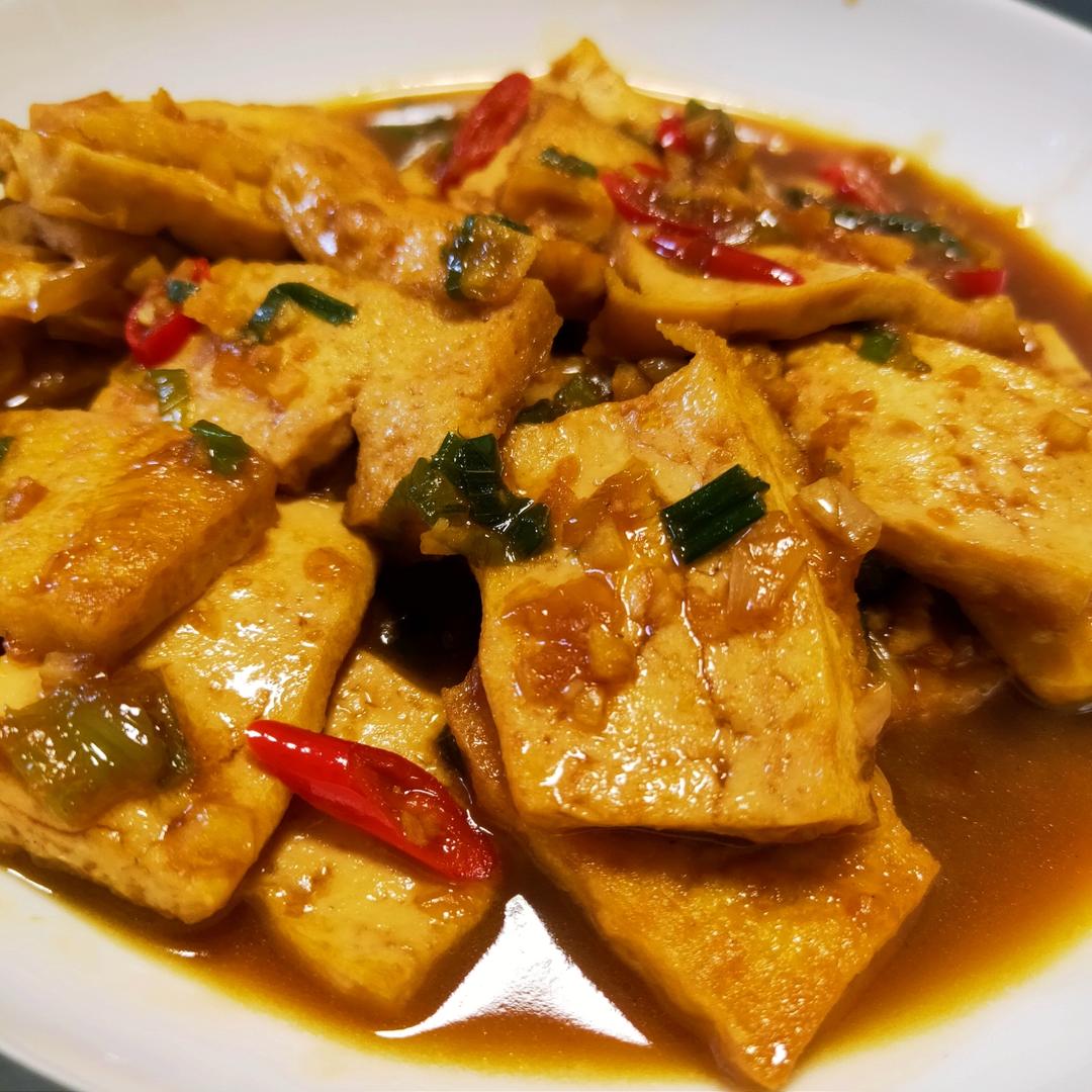 超级下饭的红烧豆腐
