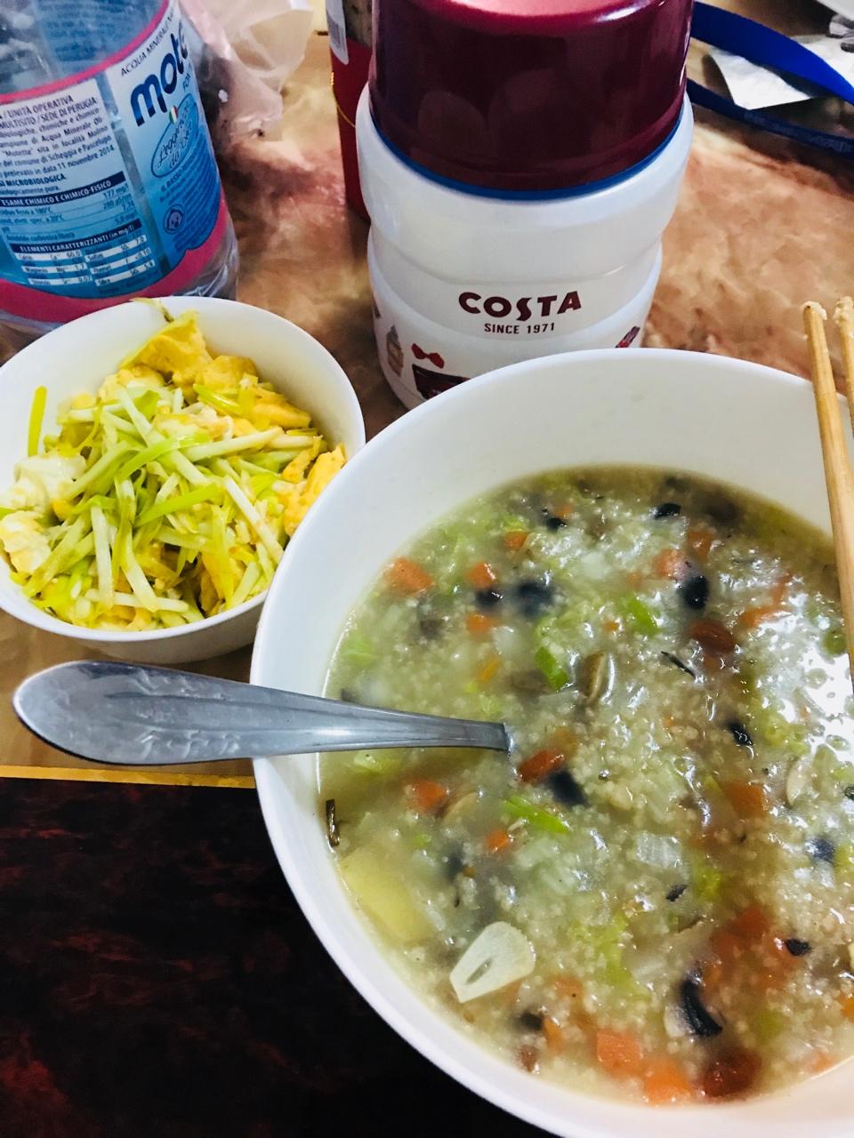 一款调理风寒感冒又易做的粥