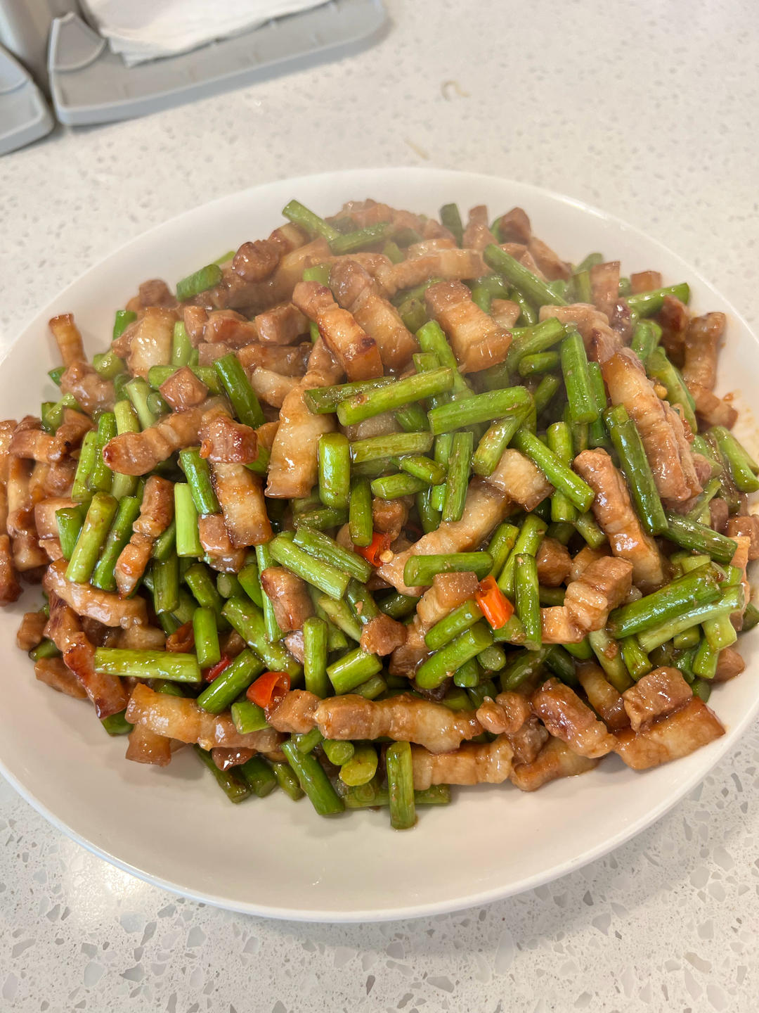 蒜苔炒肉末，三碗米饭都不够吃