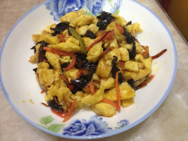 钟小迪做的鱼香鸡蛋