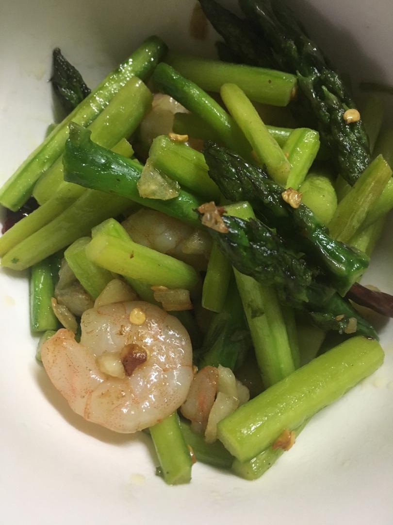 清炒芦笋虾仁