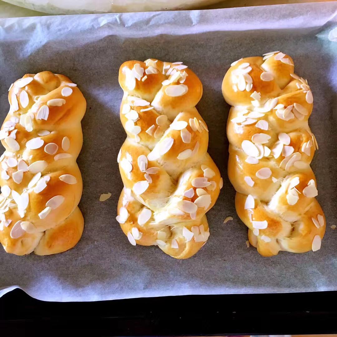 酸奶辫子面包（一次发酵）