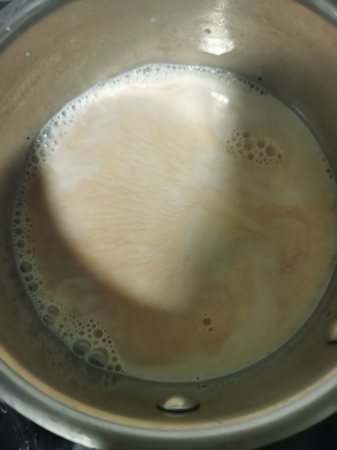 自制焦糖奶茶