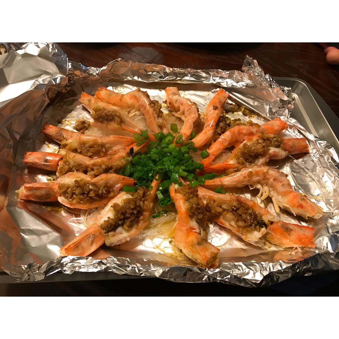 蒜蓉粉丝烤虾