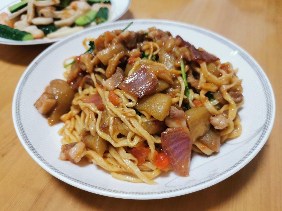 茄子焖面