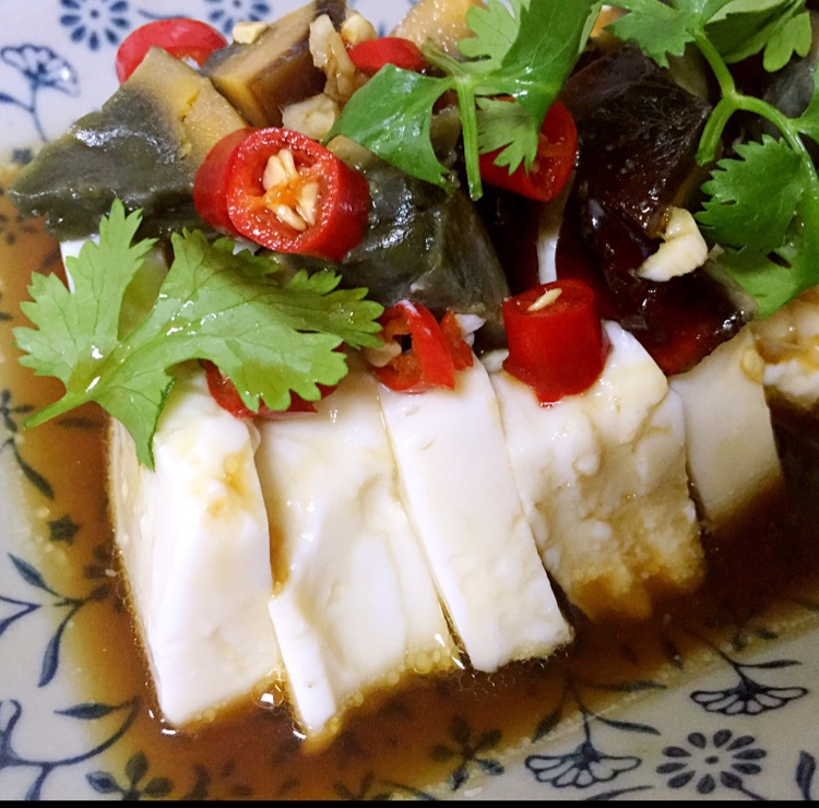 皮蛋豆腐