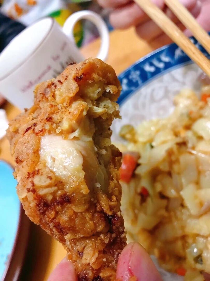 炸鸡翅（简易低配版无需炸鸡粉，无需面包糠，家常调料制作，家人吃不停😋，2.29日再次更新）