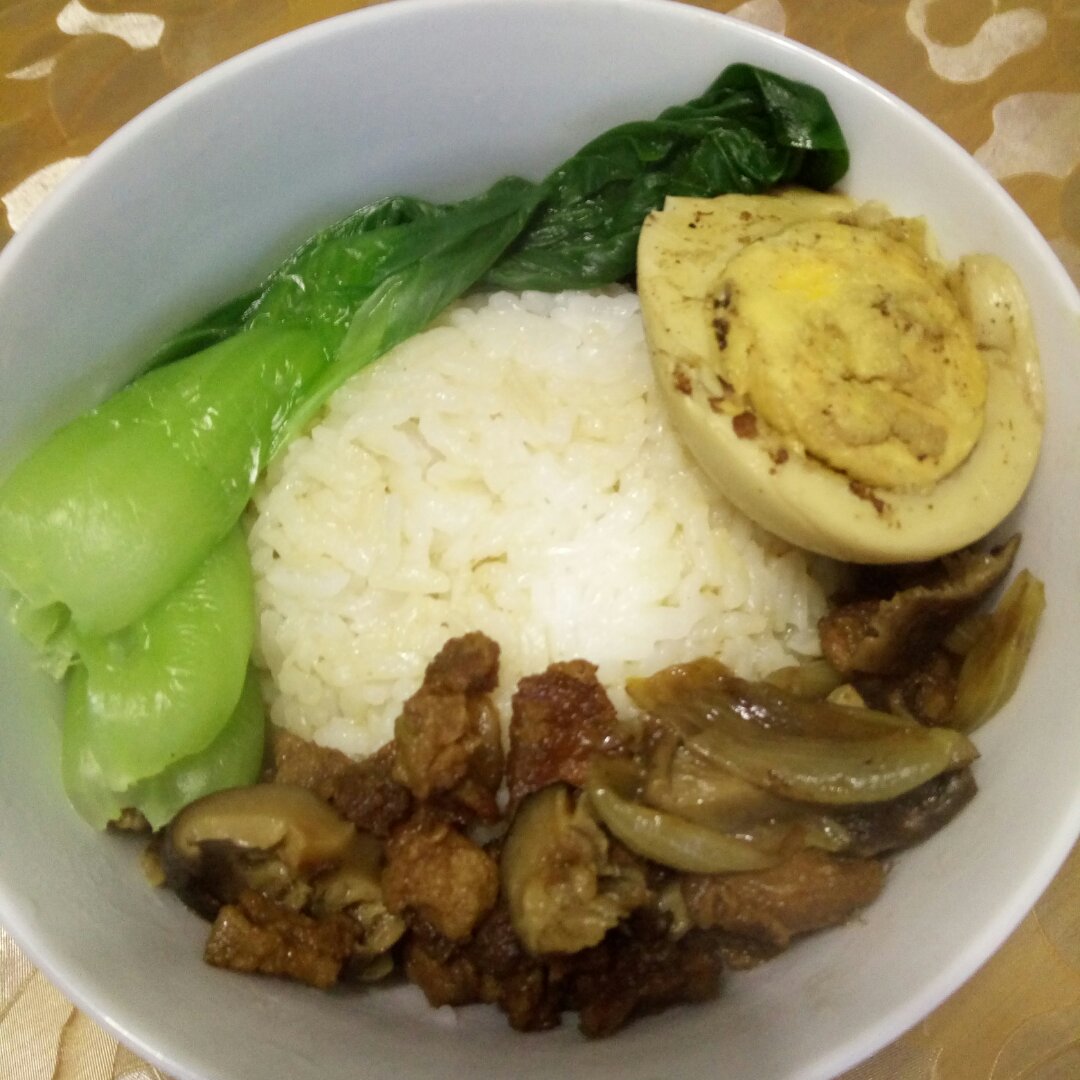 台式卤肉饭