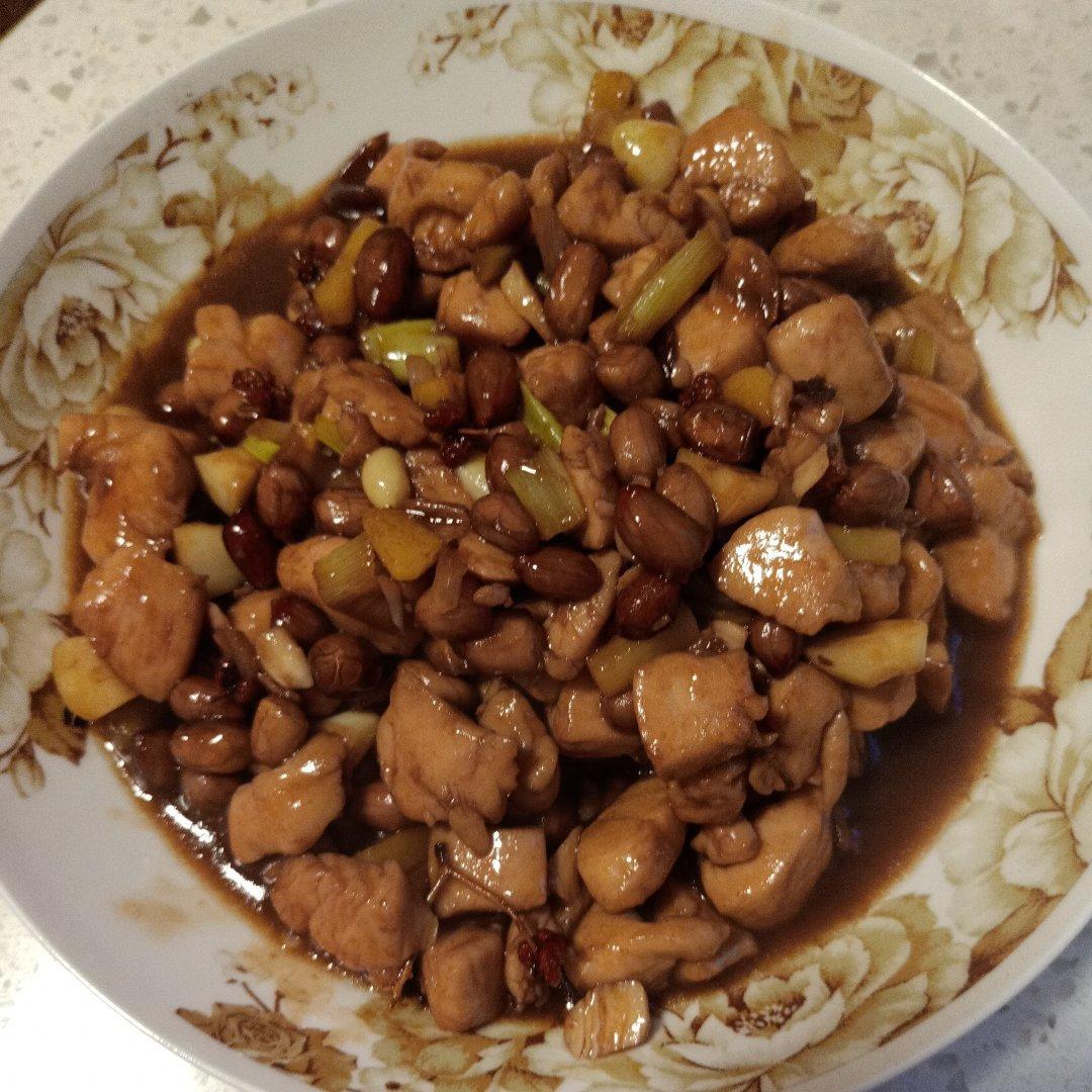 宫爆鸡丁（家传做法）