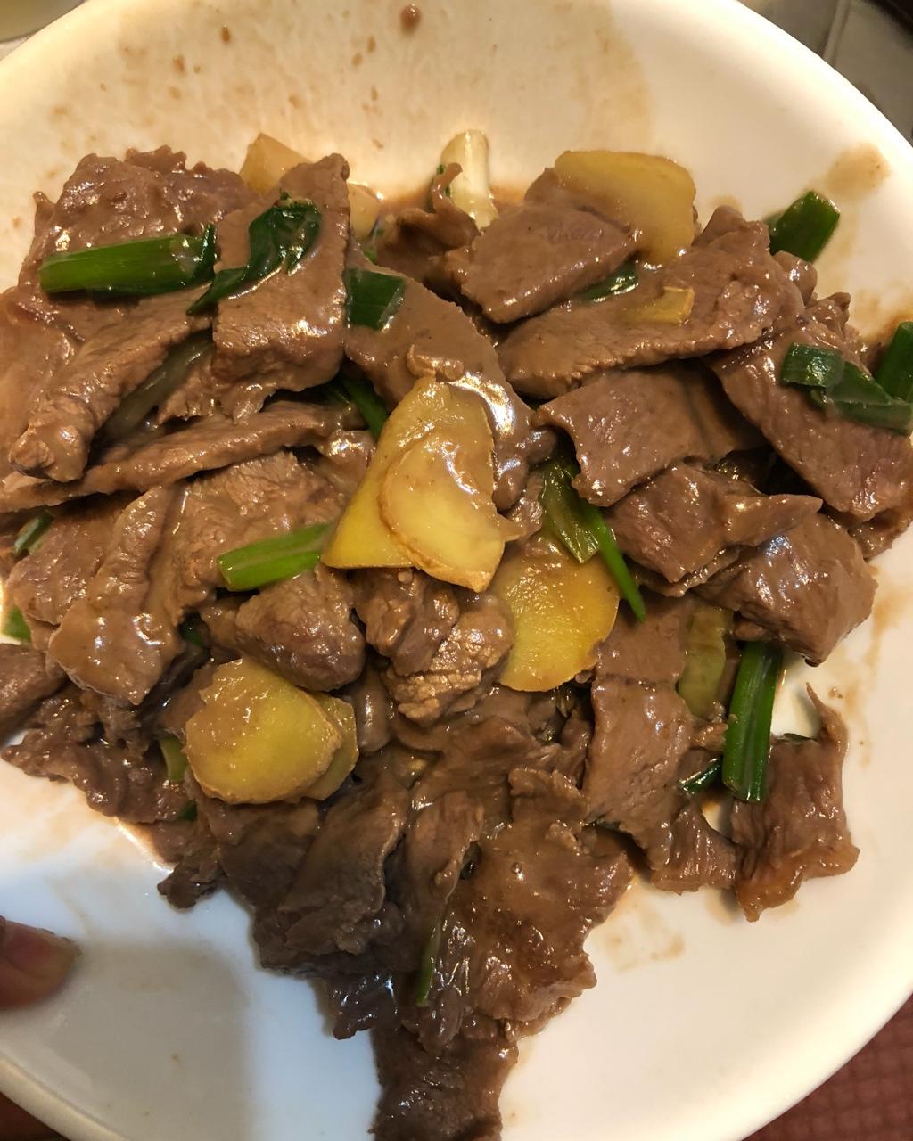 葱爆羊(牛)肉