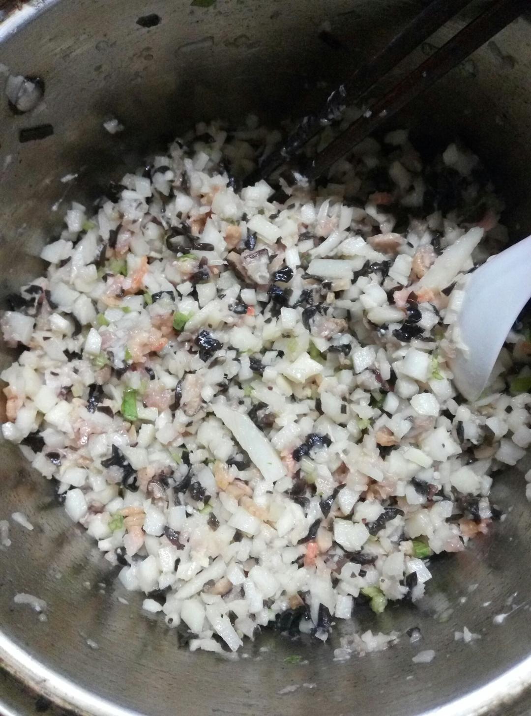 五鲜嫩笋饺