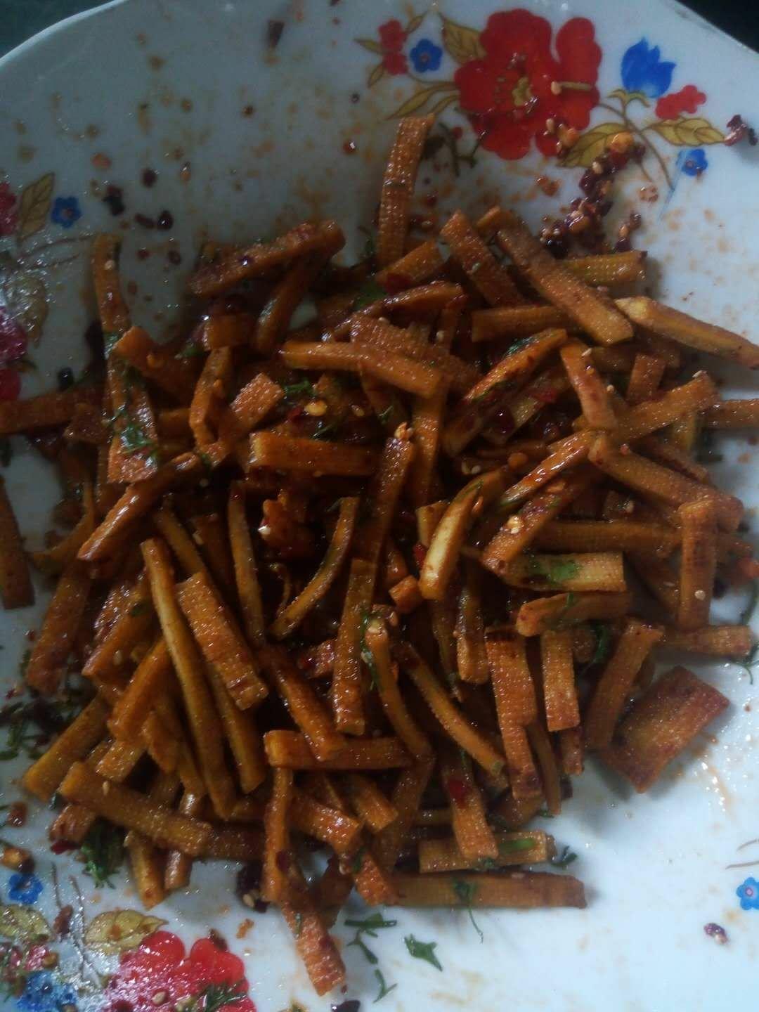 凉拌豆腐丝