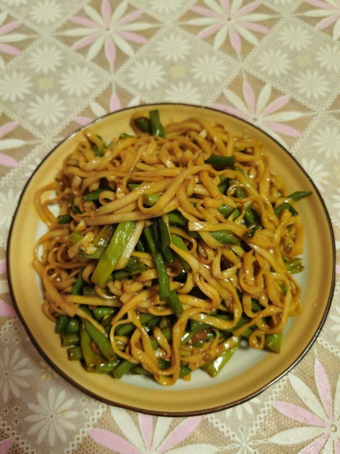 快手菜豆角闷面