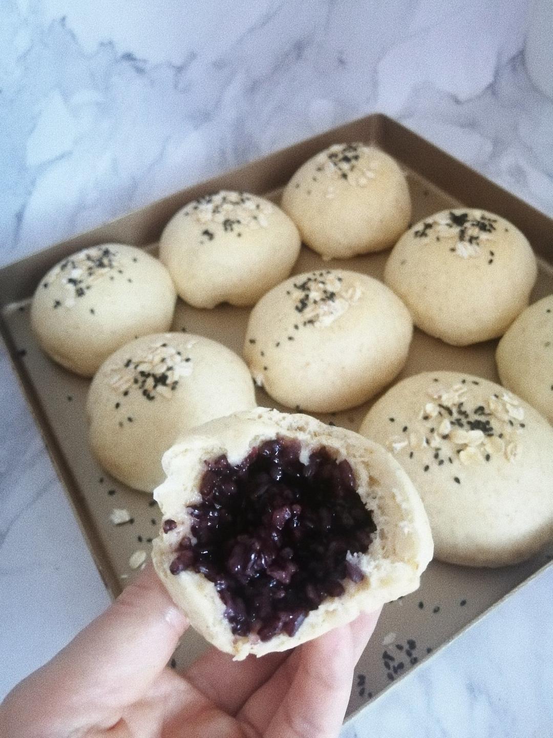 日式樱花紫米包