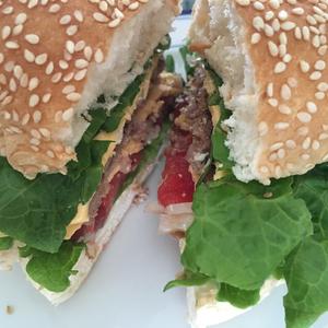 双层芝士牛肉汉堡的做法 步骤24