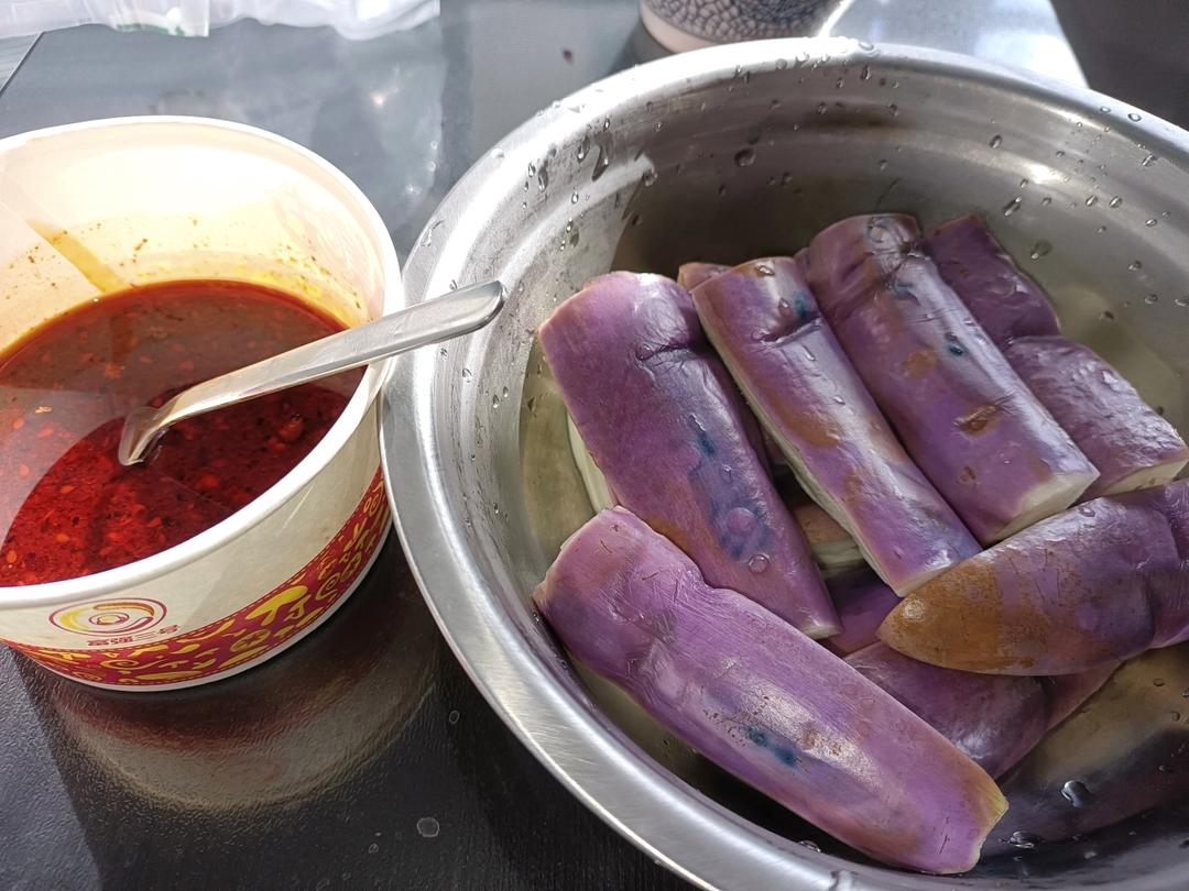 如何蒸出好看的紫色茄子