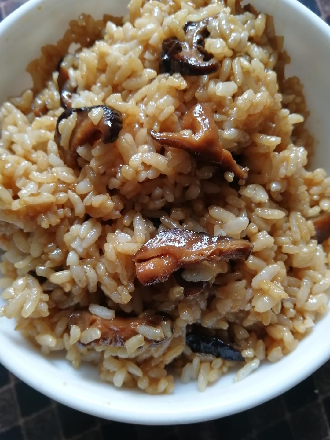 豆干香茹时蔬拌饭