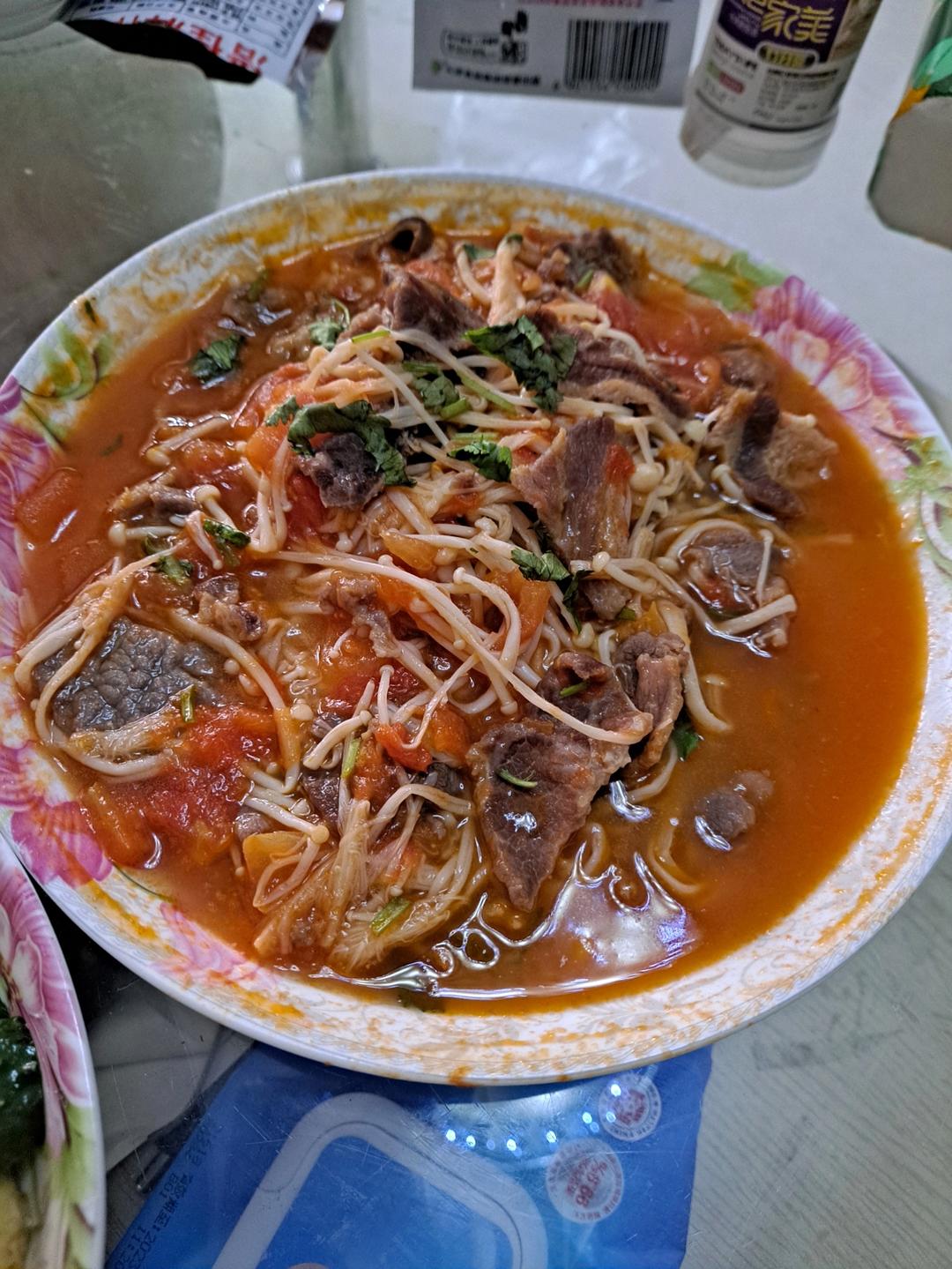 番茄肥牛金针菇