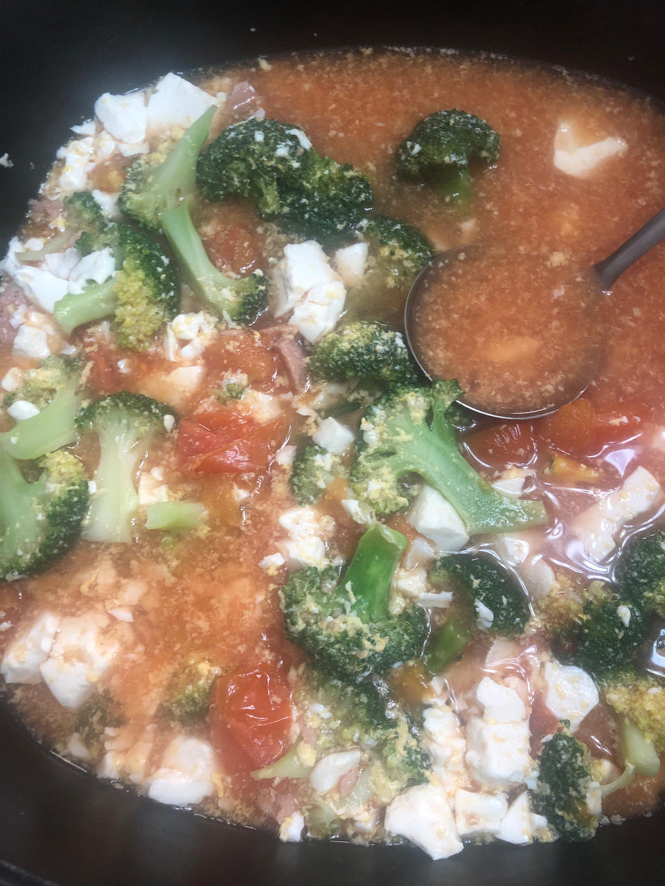 西蓝花豆腐汤🥦味道鲜美，好喝到哭❗