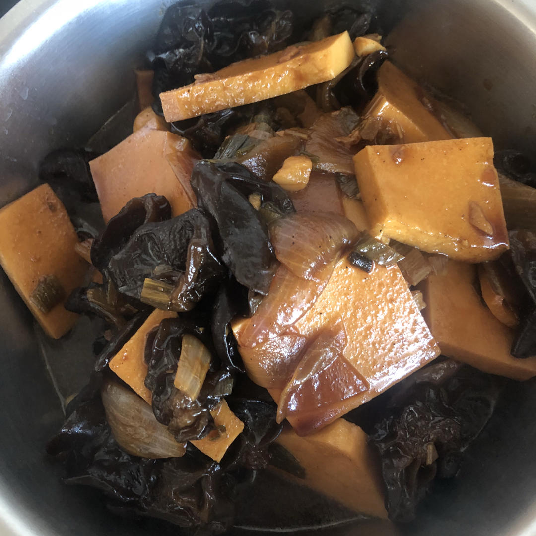 千叶豆腐烧木耳