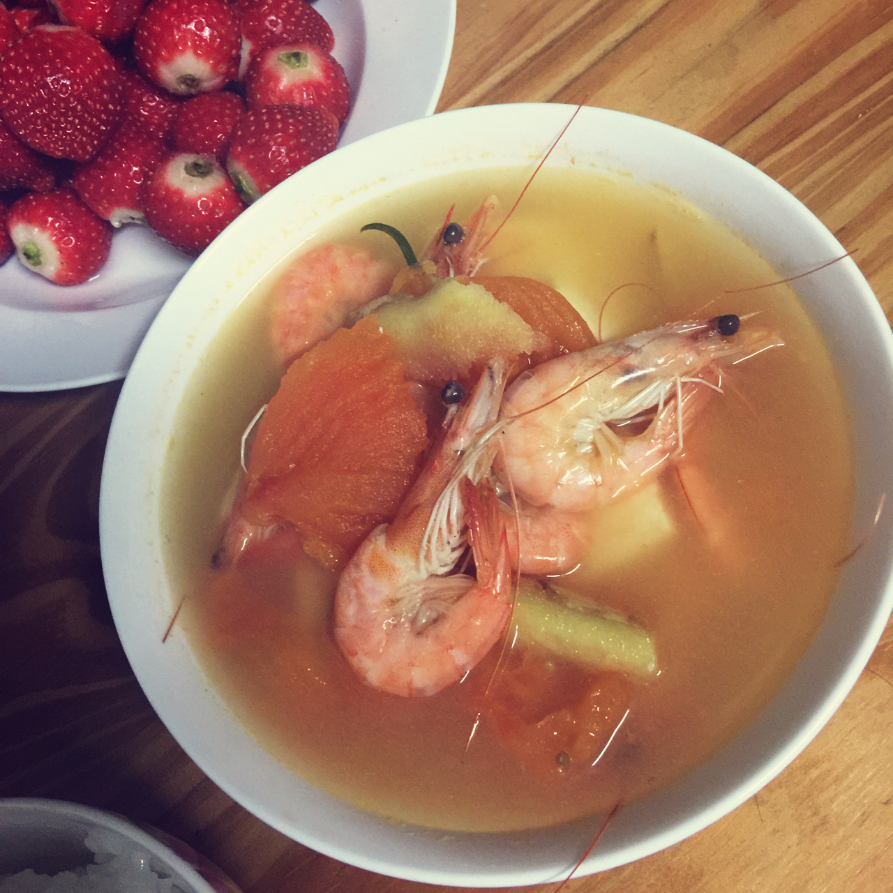 番茄虾仁豆腐煲