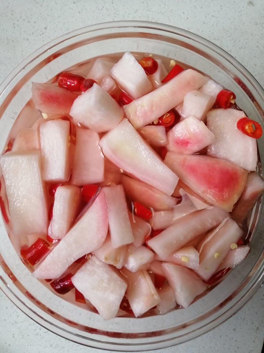 腌萝卜，酸甜爽口