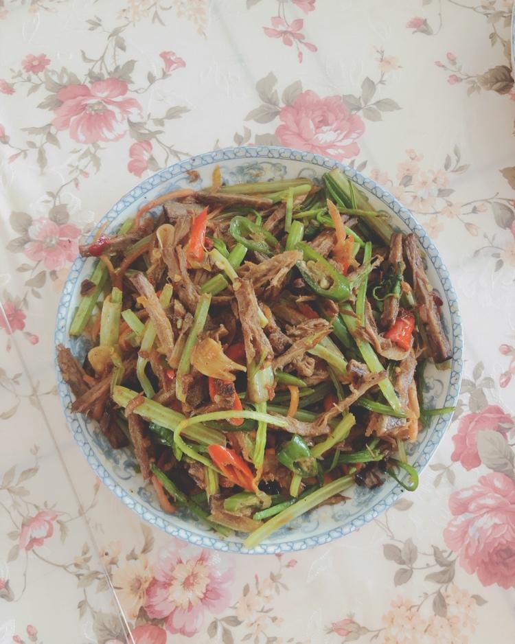 家常小炒黄牛肉
