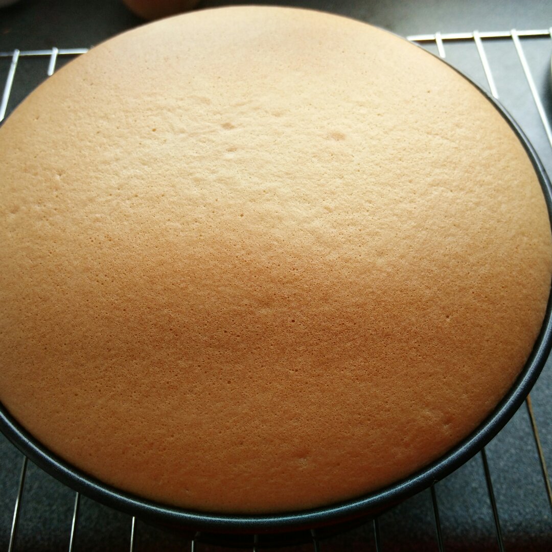 烤箱做蛋糕（戚风蛋糕的做法）