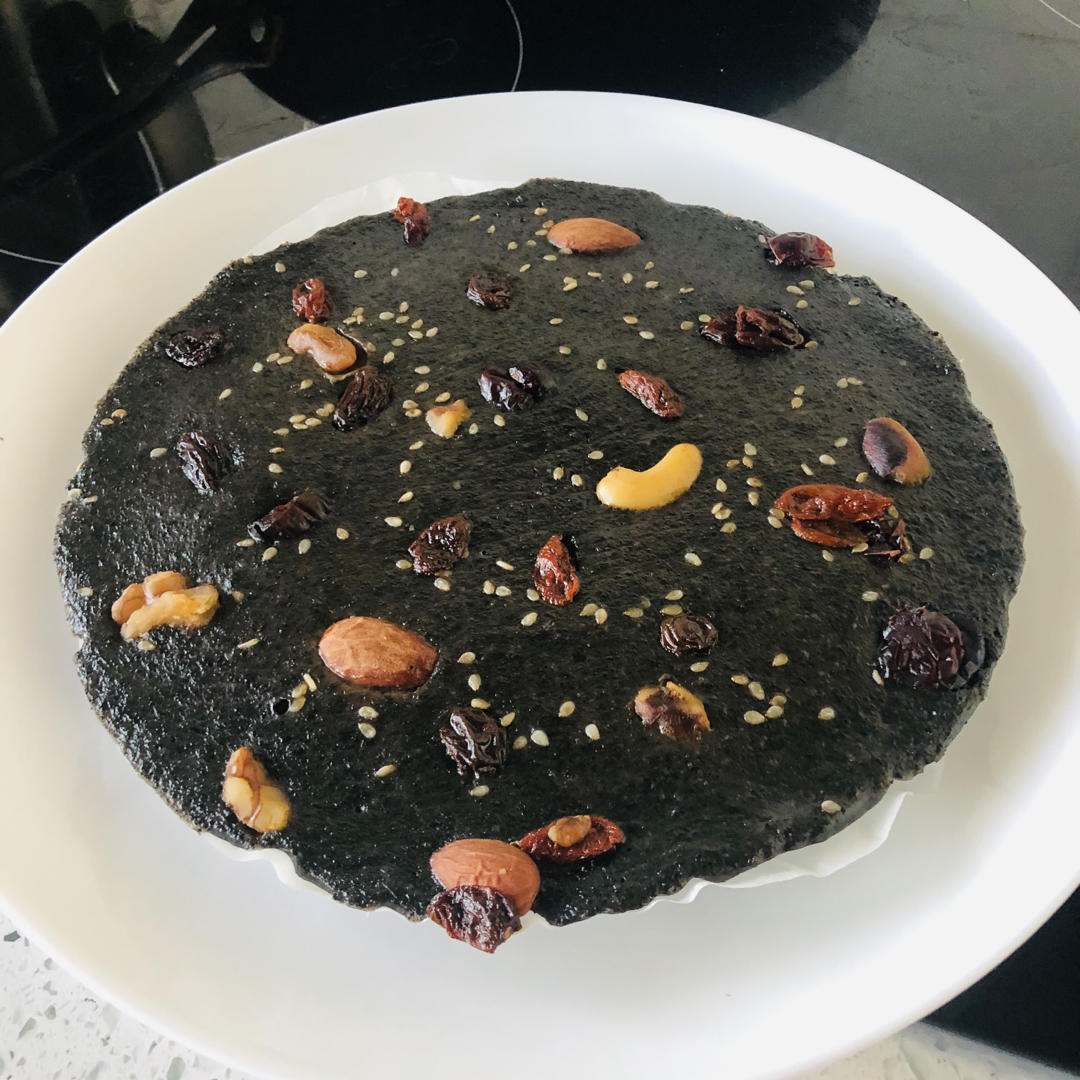 黑芝麻糕，乌发养颜。做法超简单，一学就会
