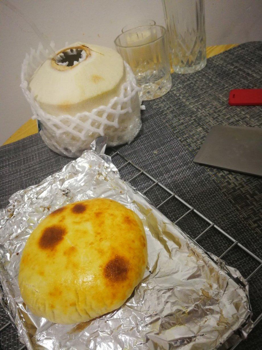 爆浆榴莲芝士饼