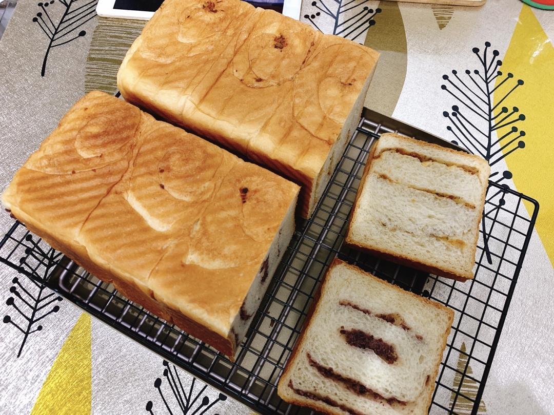 超柔牛奶棉花吐司（最详细的吐司食谱）