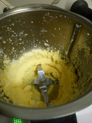 椰蓉淡奶油面包(一次发酵)附椰蓉馅做法的做法 步骤6