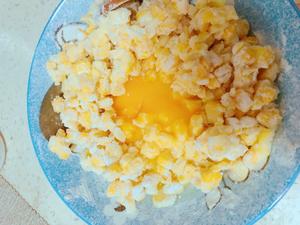 玉米粒鸡蛋饼的做法 步骤4