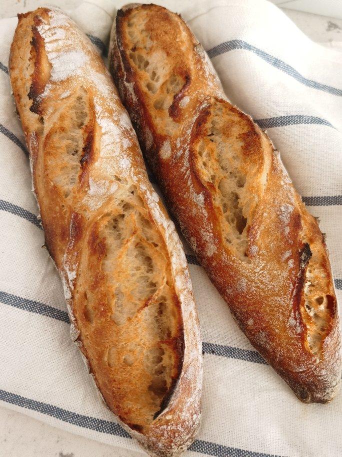 鲁邦种低温隔夜发酵法棍